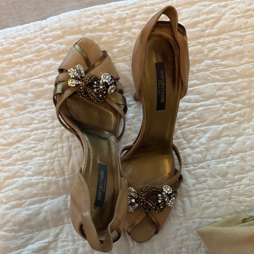 Sergio Rossi Beige and Gold Embellished Heels - Picture 5 of 5